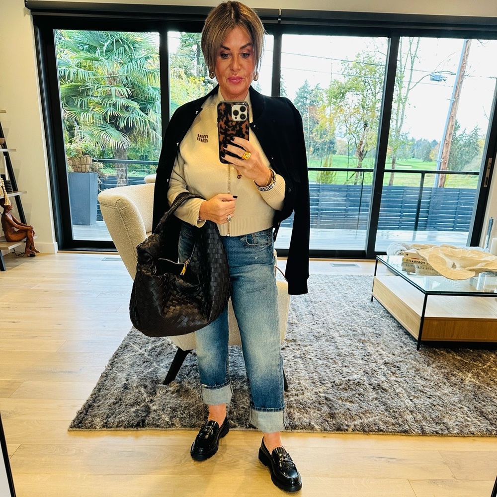 Meet your Posher, Marianna